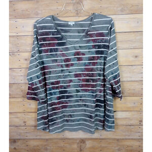 Avenue Women Shirt 26/28 Gray White Red Stripes Floral V-Neck Raw Hem